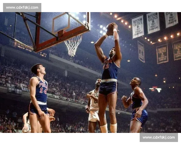 张伯伦和姚明若在巅峰时代正面对决 谁的统治力更能改写NBA历史